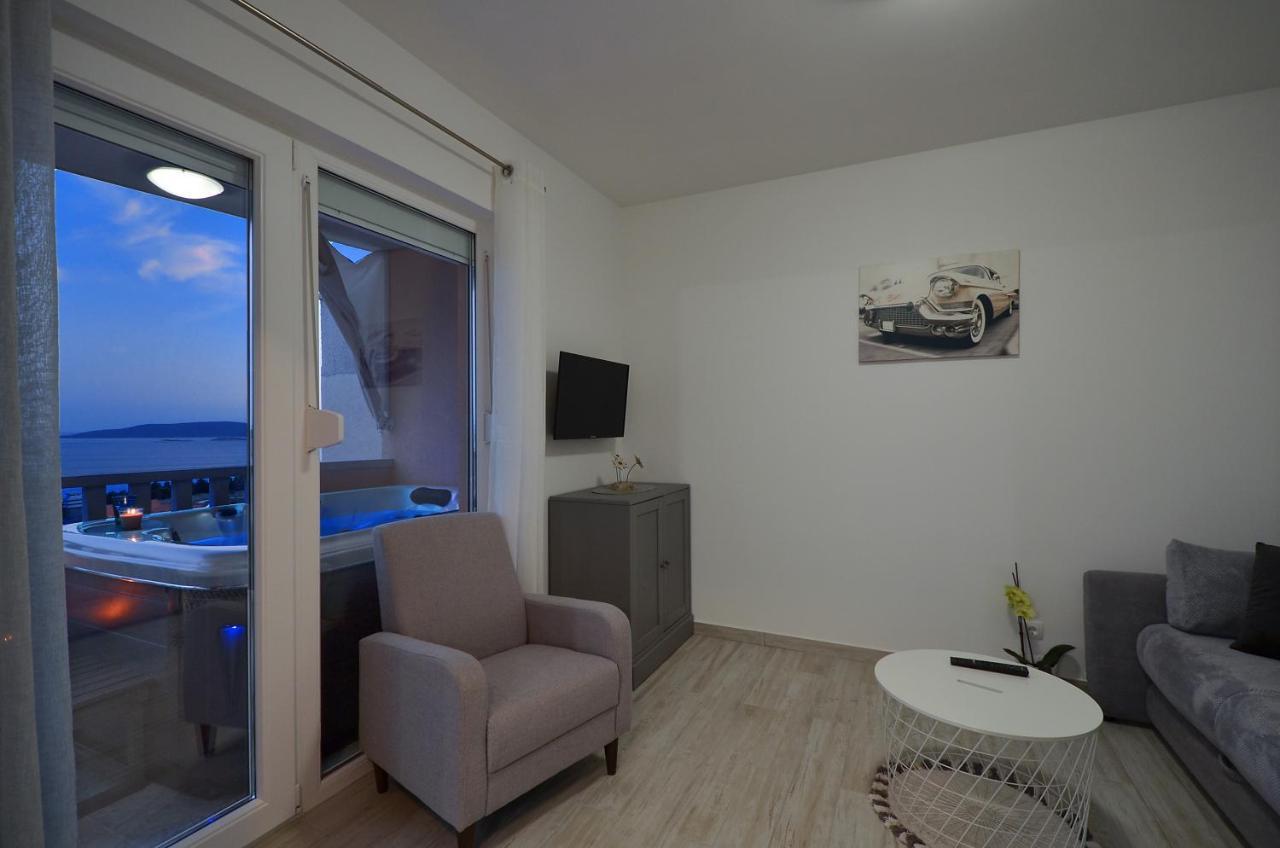 Apartment Elza Trogir Exterior photo